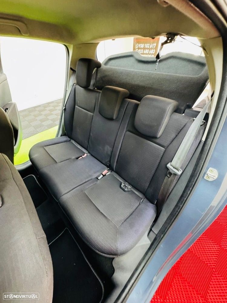 Renault Clio 1.2 16V Dynamique - 20