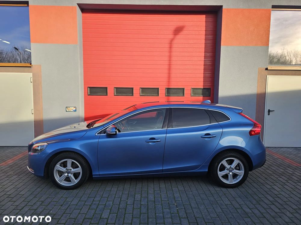Volvo V40 D4 Summum - 14
