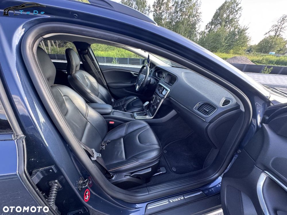 Volvo V40 Cross Country D3 Summum - 31