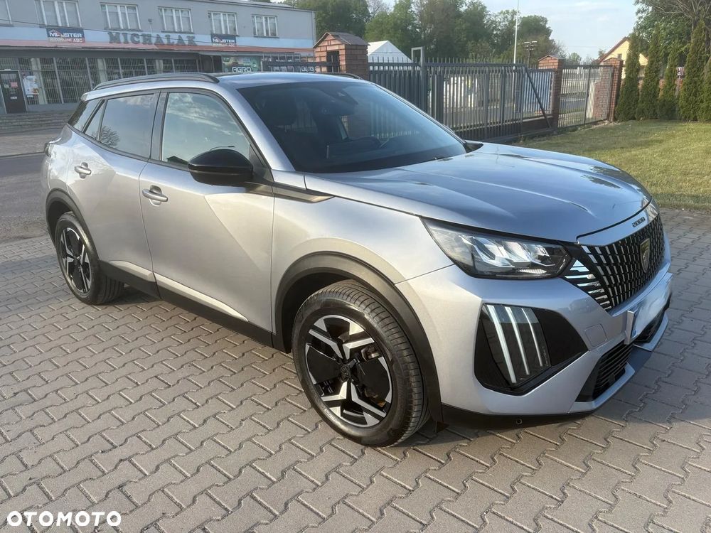 Peugeot 2008 PureTech 130 EAT8 Active - 1