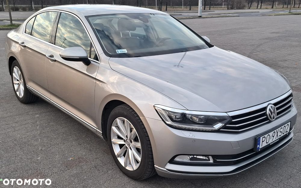 Volkswagen Passat 1.8 TSI BMT Highline - 1