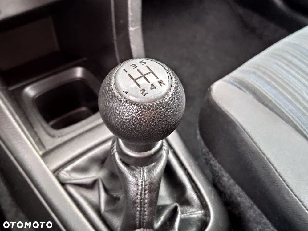 Suzuki Swift 1.2 Premium - 27