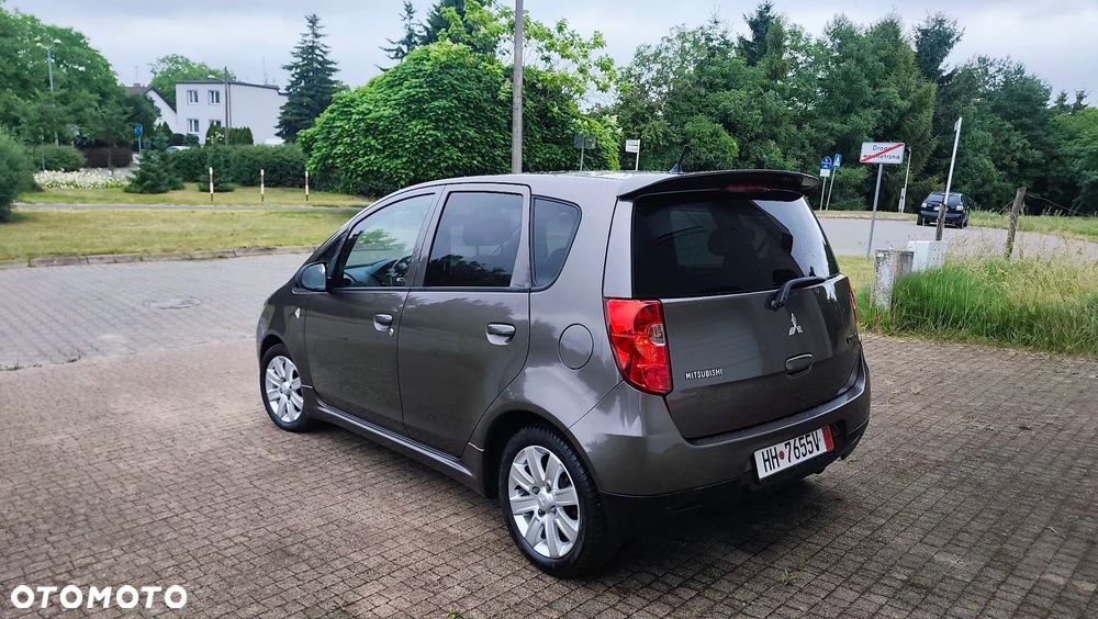 Mitsubishi Colt 1.3 Intense - 28