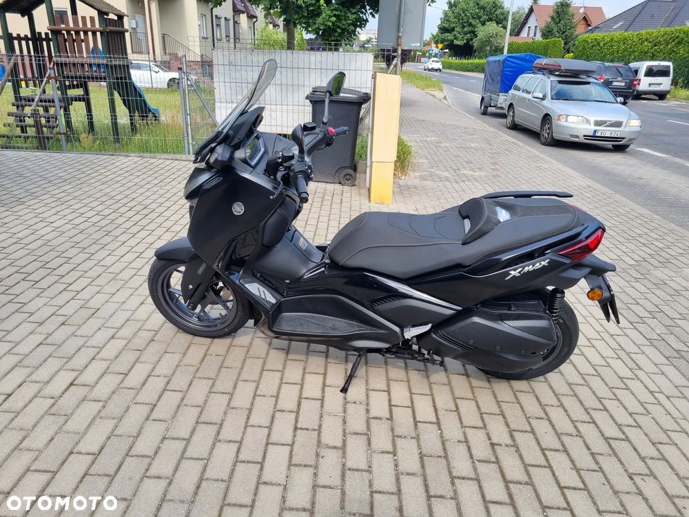 Yamaha X-max - 12