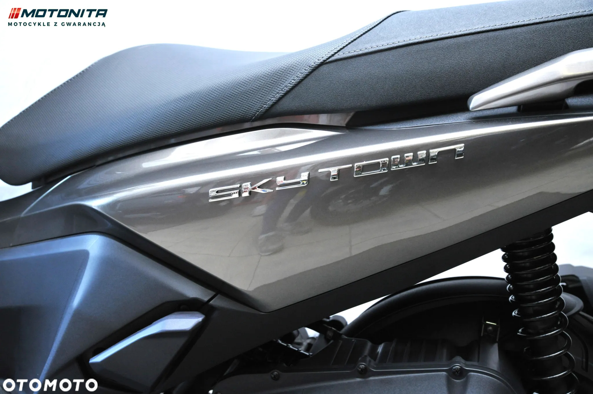 Kymco Skytown - 6