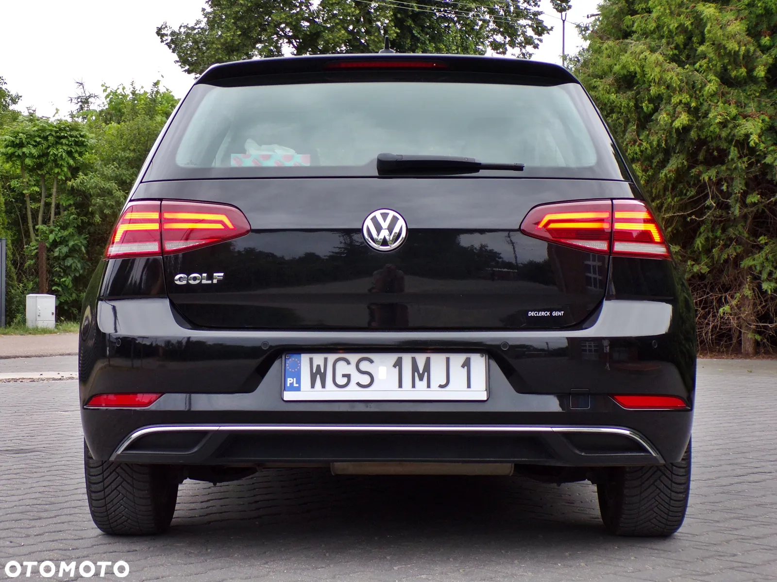 Volkswagen Golf - 11