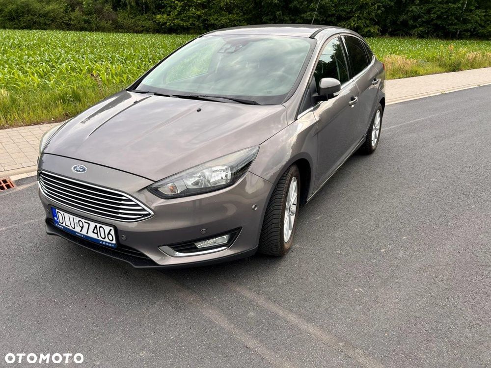 Ford Focus - 11