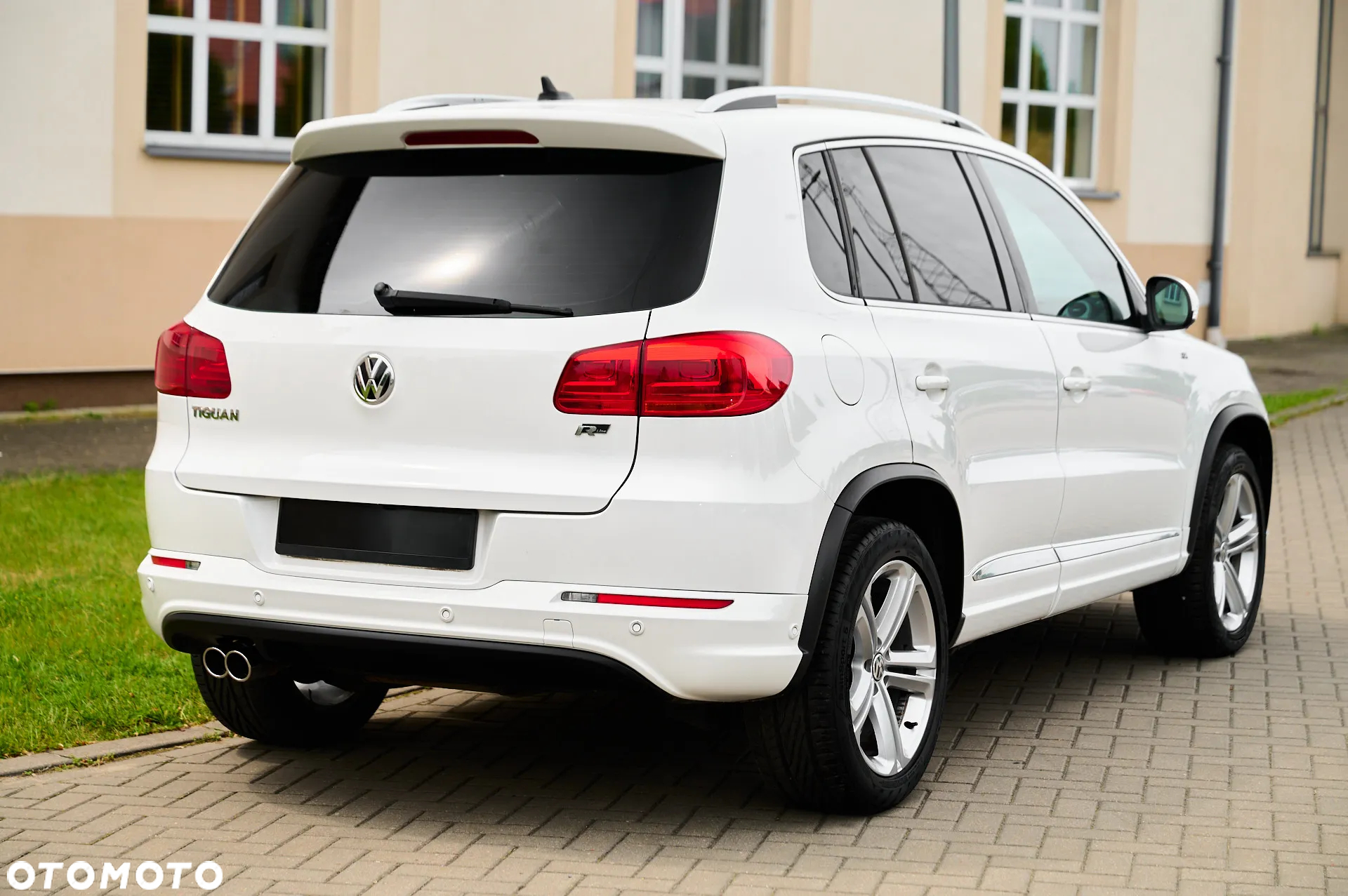Volkswagen Tiguan 2.0 TDI R-Style - 12
