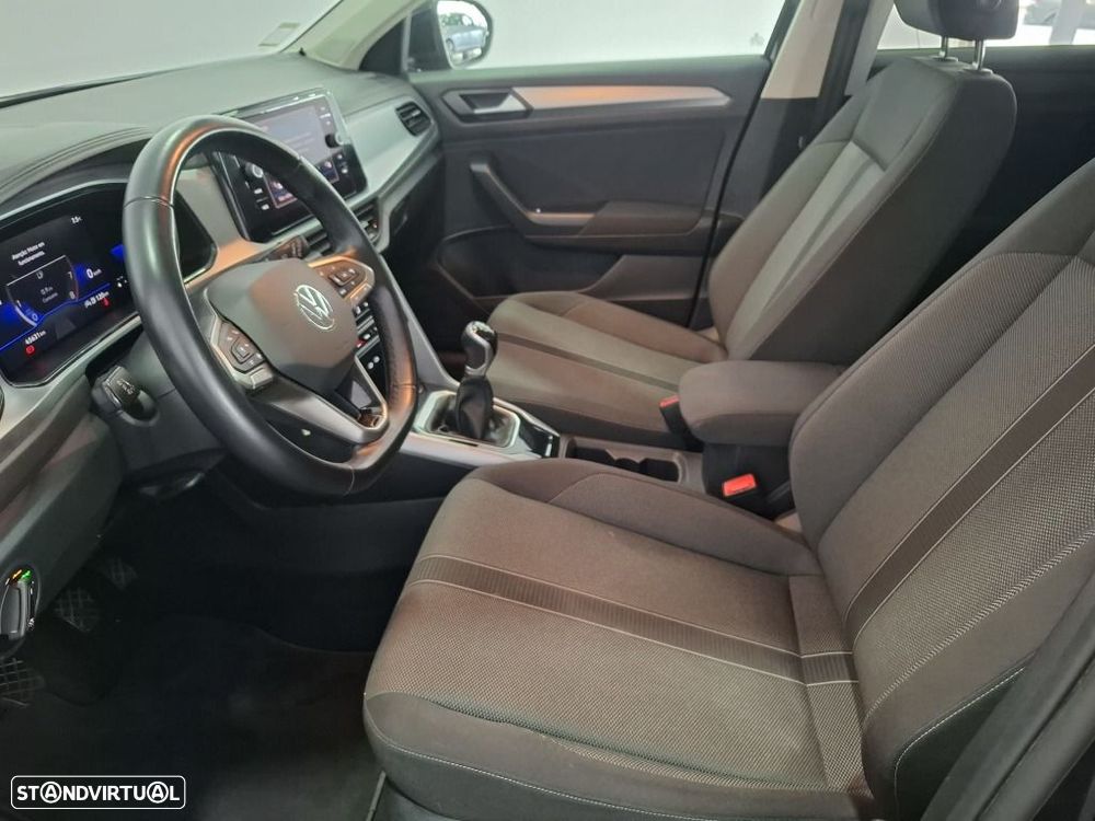 VW T-Roc 1.0 TSI Urban - 12