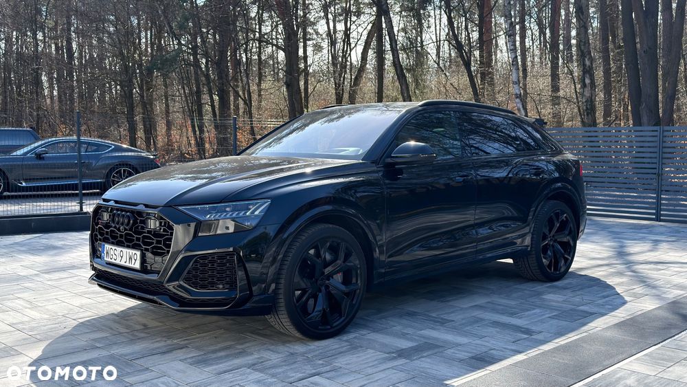 Audi RS Q8 - 4