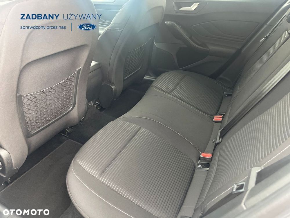 Ford Focus - 19