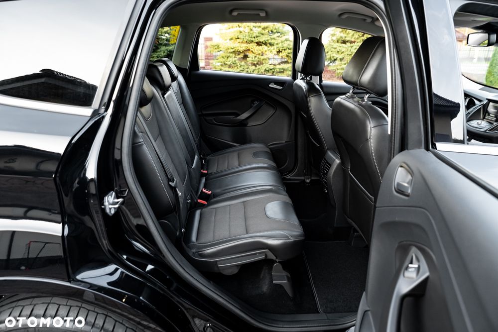 Ford Kuga 2.0 EcoBlue 4x4 TITANIUM - 22