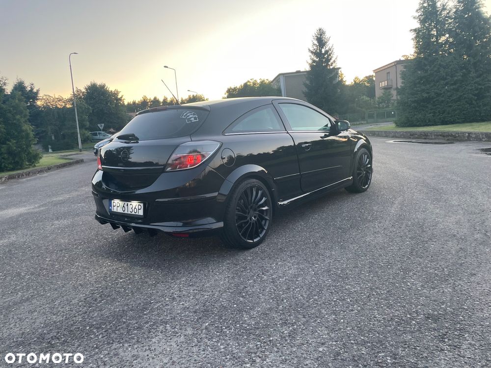 Opel Astra 1.9 CDTI Cosmo - 9