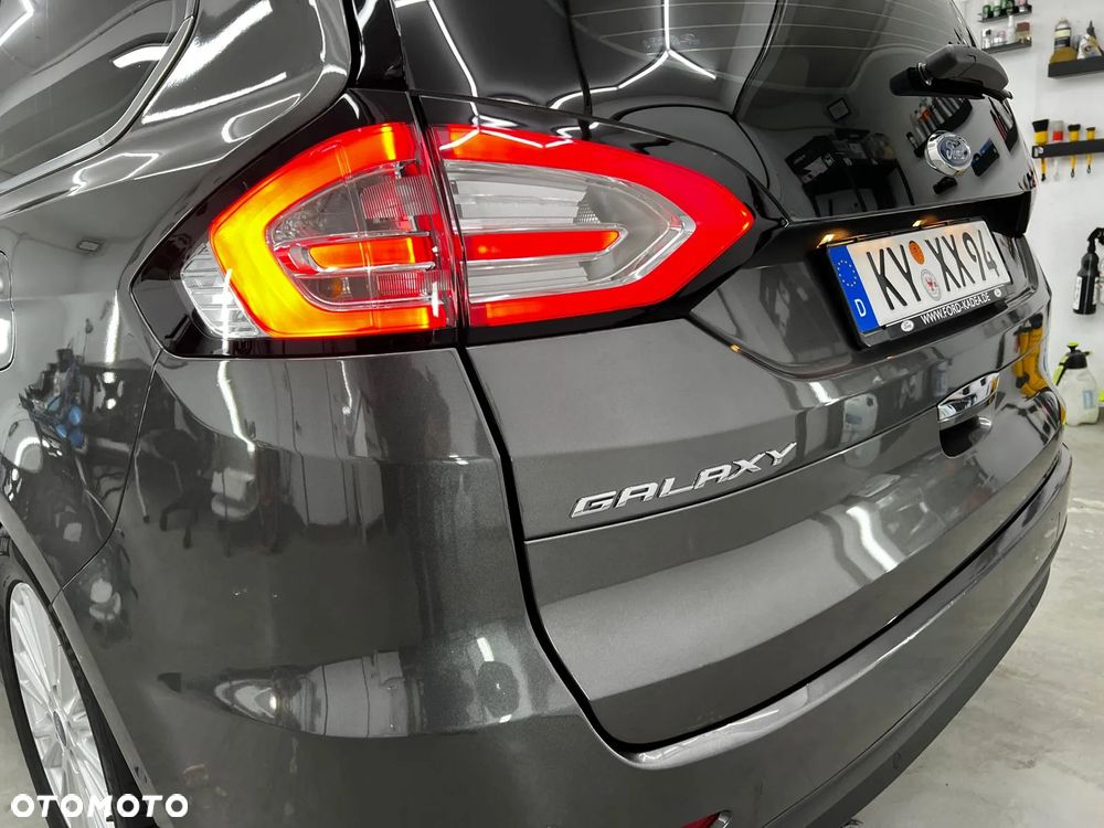 Ford Galaxy 2.0 EcoBlue Titanium - 38