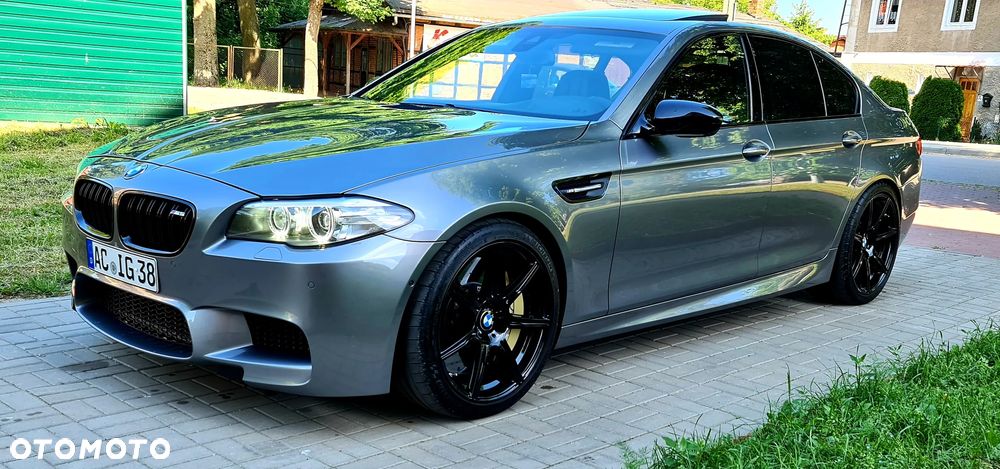 BMW M5 DKG - 1