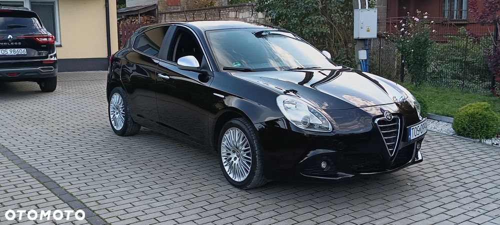 Alfa Romeo Giulietta - 2