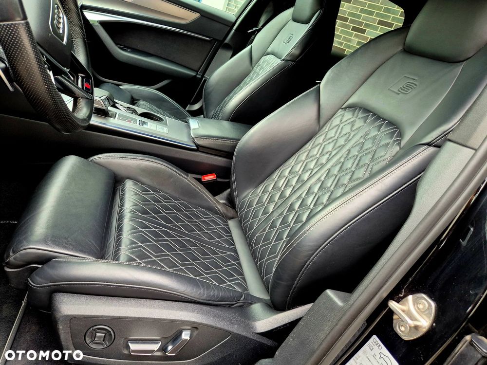 Audi A6 Avant 55 TFSI e quattro S tronic S line - 24