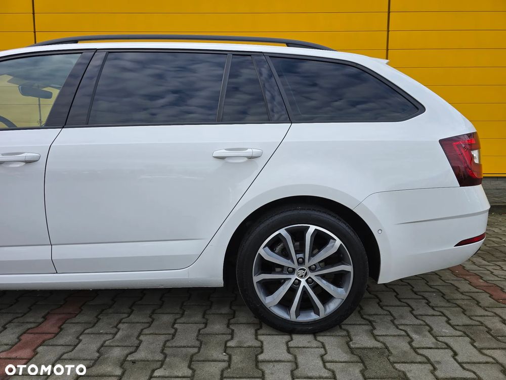 Skoda Octavia 2.0 TDI DSG Soleil - 6