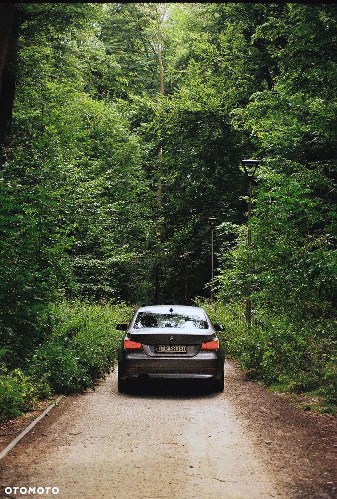 BMW Seria 5 525i - 9