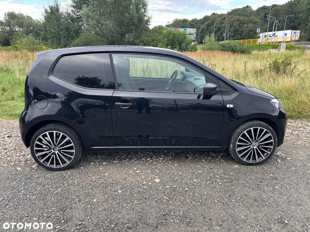 Volkswagen up! black - 2