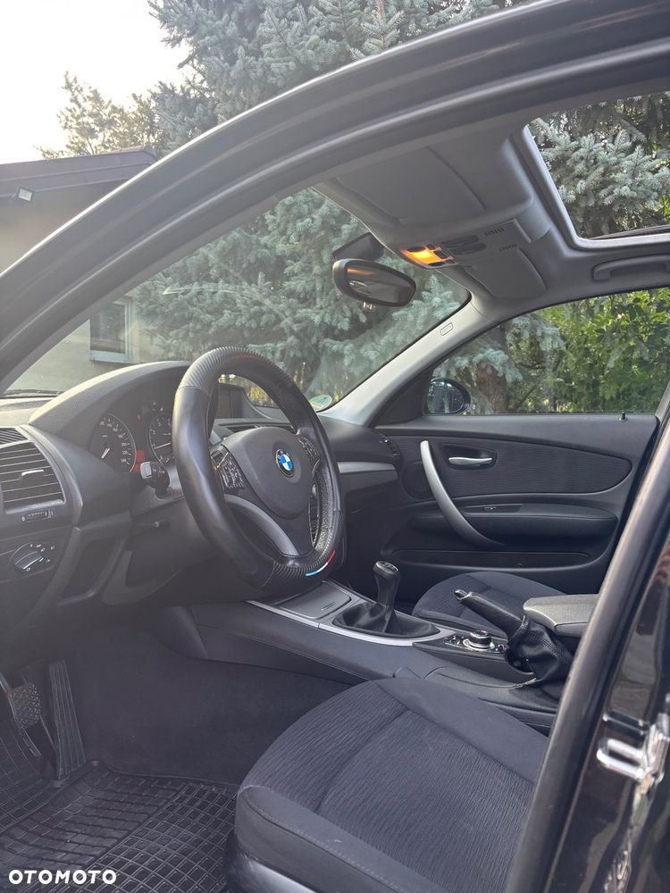 BMW Seria 1 116i - 6