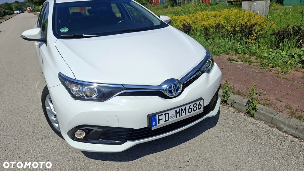 Toyota Auris 1.8 HSD Luna - 15