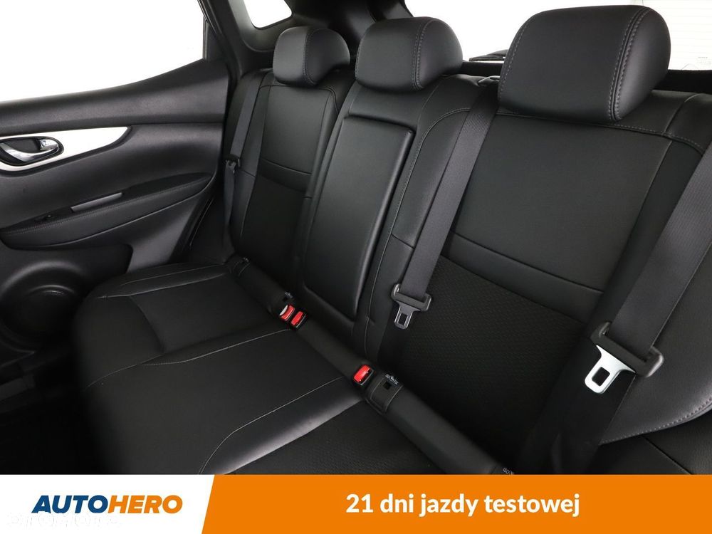 Nissan Qashqai - 14