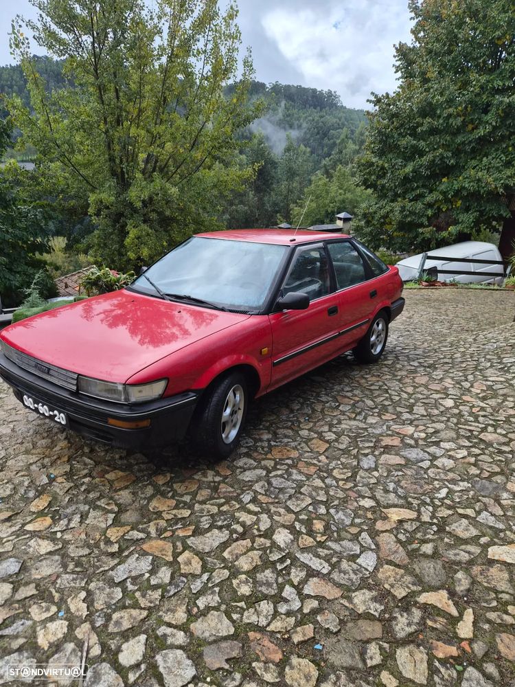 Toyota Corolla Liftback 1.3 - 9