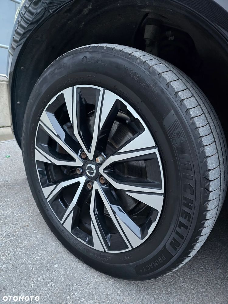 Volvo XC 60 B4 D AWD Plus Bright - 27