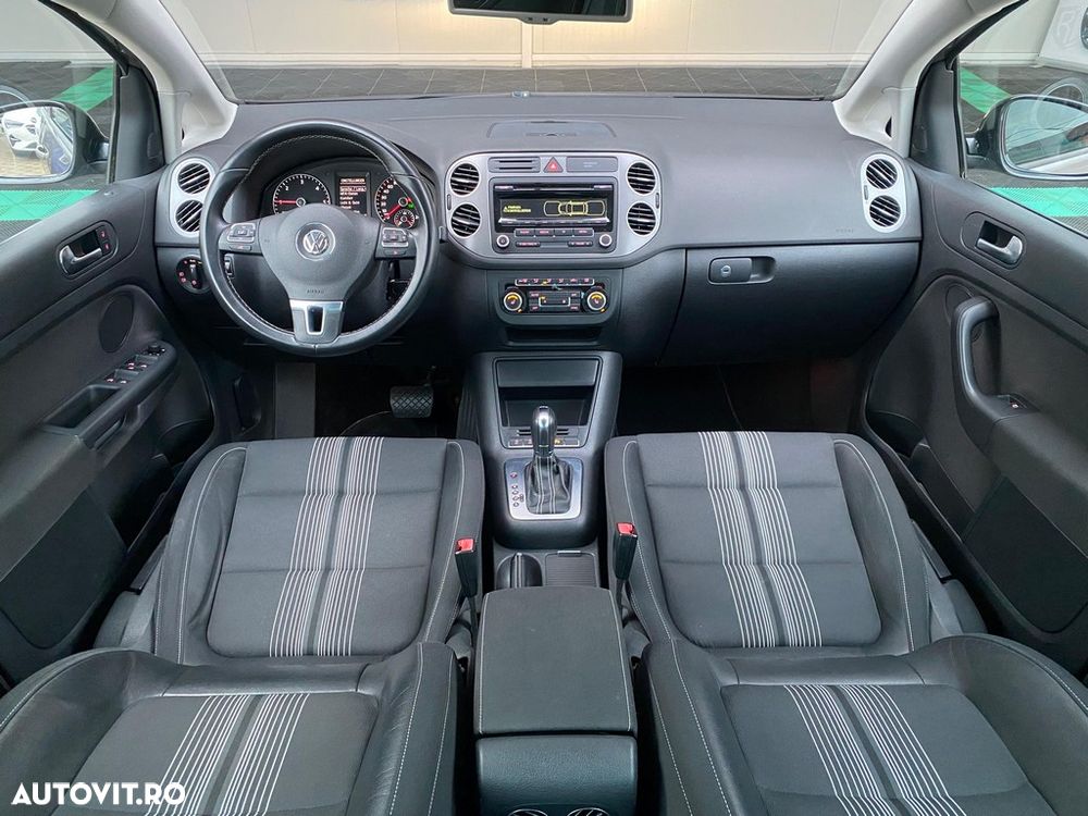 Volkswagen Golf Plus 1.6 TDI DPF BlueMotion Technology Comfortline - 16