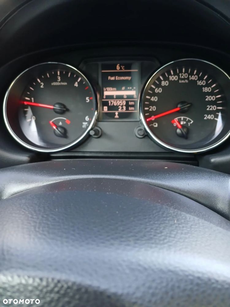 Nissan Qashqai - 9