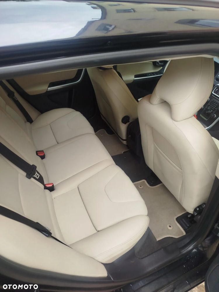 Volvo V60 D3 - 5