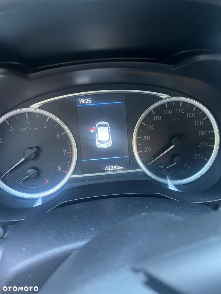 Nissan Micra 1.0 Acenta - 12