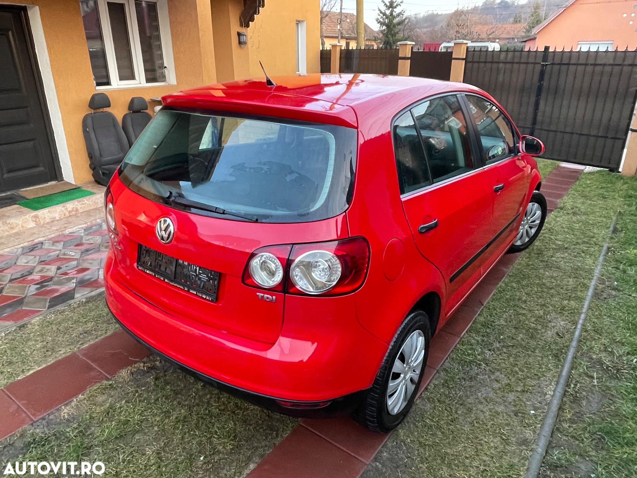 Volkswagen Golf Plus 1.9 TDI Trendline - 11