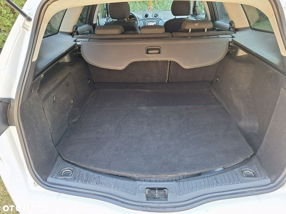 Ford Mondeo 2.0 TDCi Titanium - 27