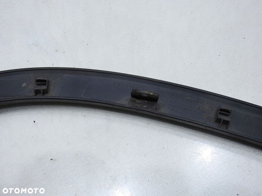 LISTWA BŁOTNIKA LEWY PRZÓD HONDA CR-V I - 11