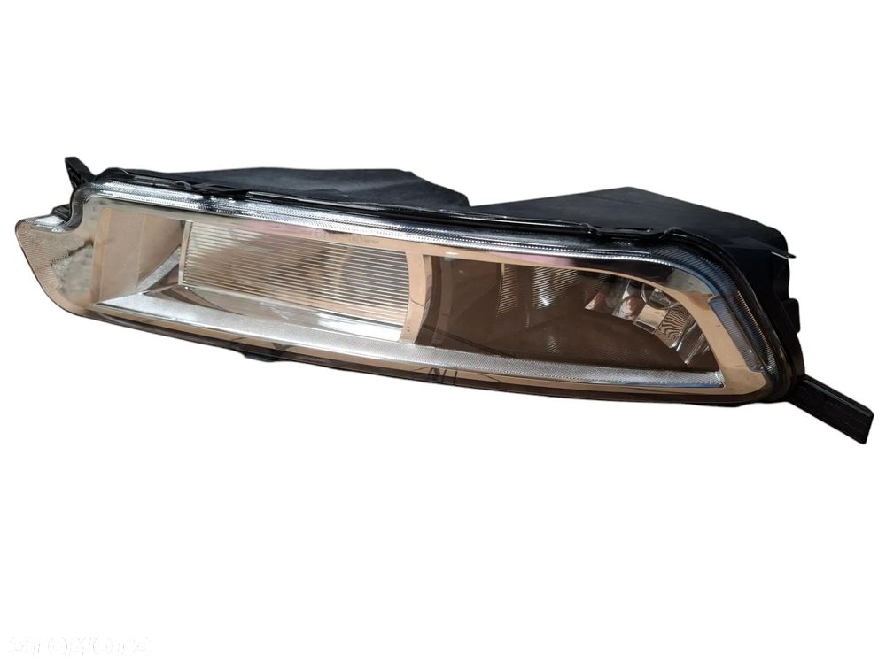 HALOGEN LEWY VW PASSAT B8 NOWY SLASK WYSYLKA - 1