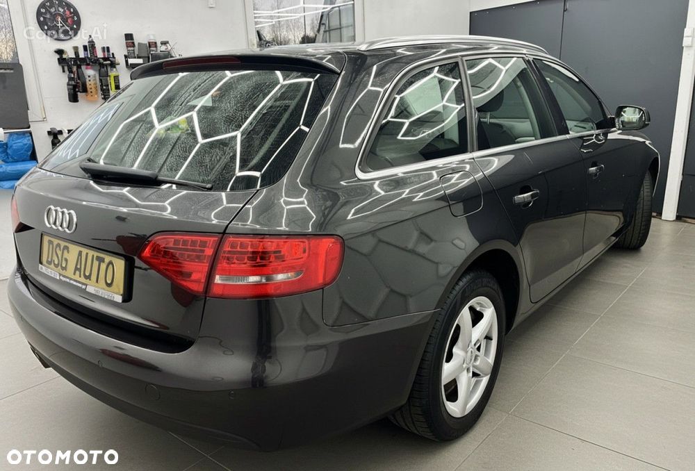 Audi A4 Avant - 17
