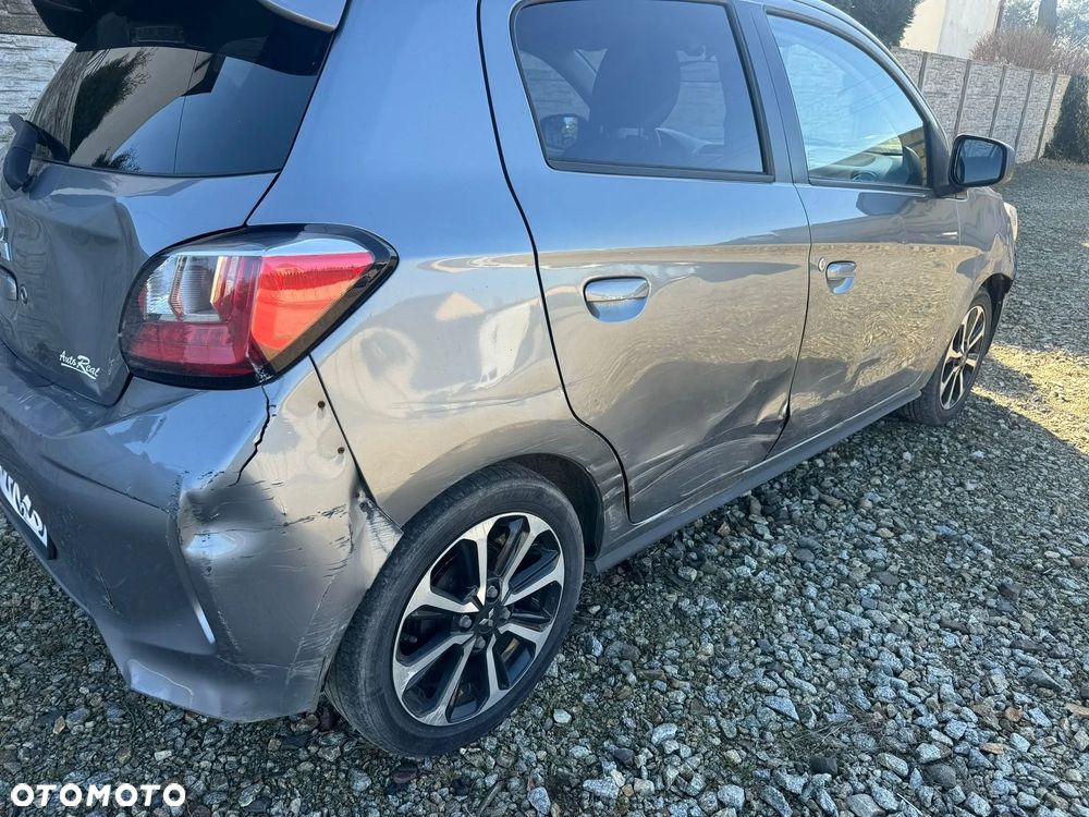 Mitsubishi Space Star - 7