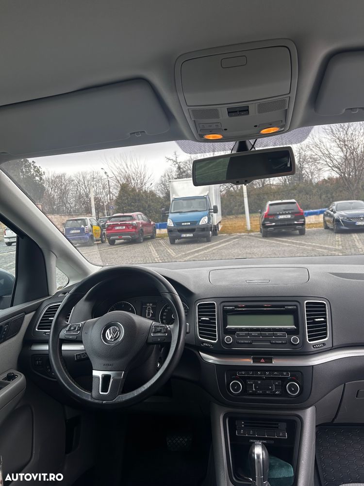 Volkswagen Sharan 2.0 TDI DSG BlueMotion Technology Comfortline - 9
