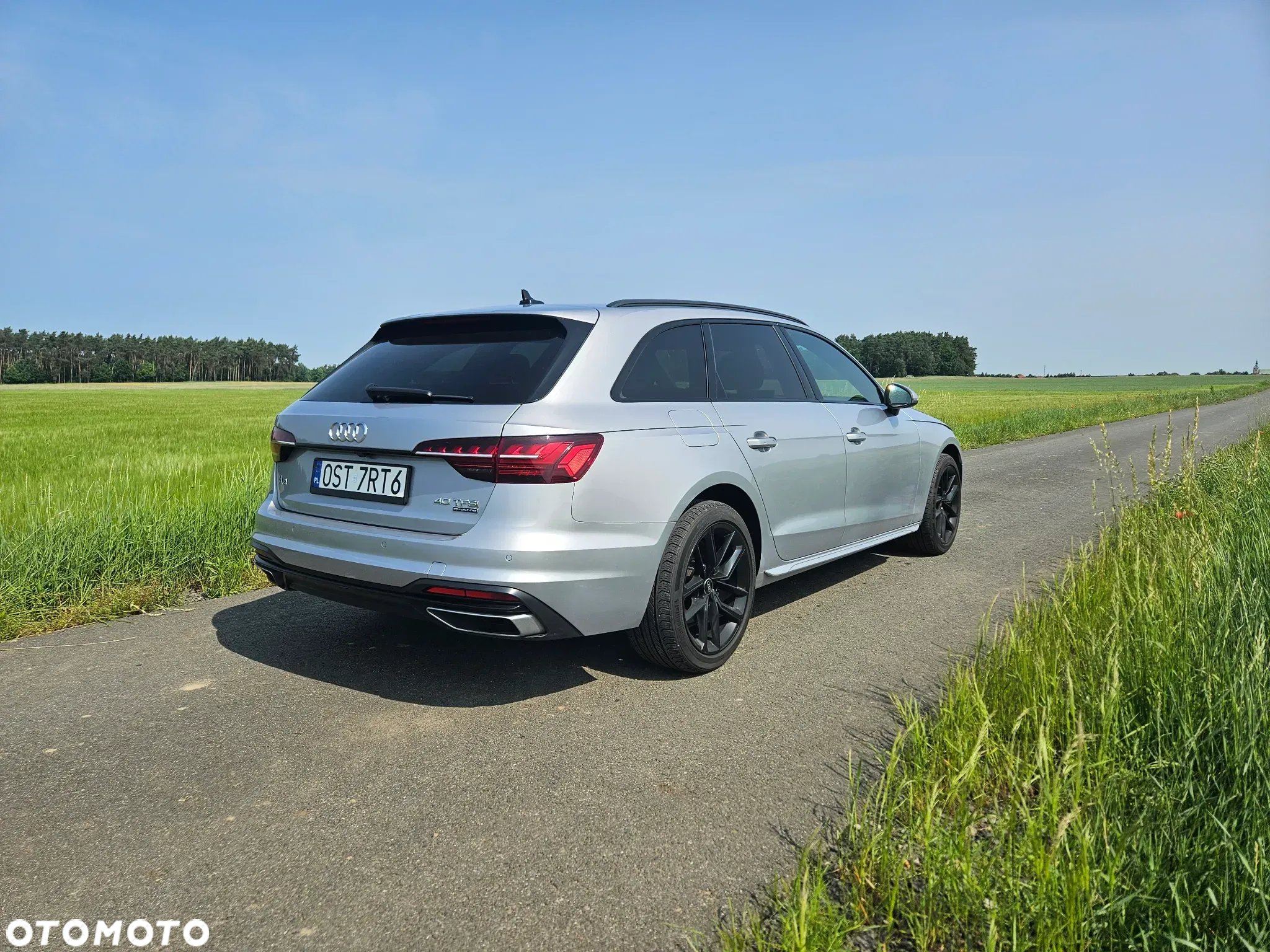 Audi A4 Avant 40 TFSI quattro S tronic advanced - 5