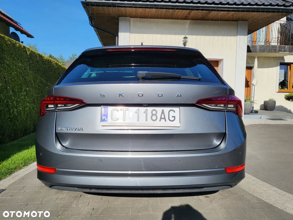 Skoda Octavia 2.0 TDI Ambition DSG - 22