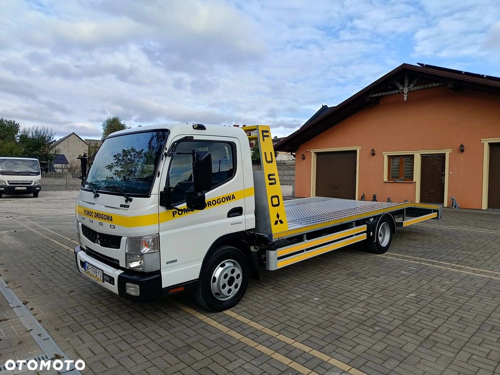 Mitsubishi FUSO CANTER 7C15 - 1