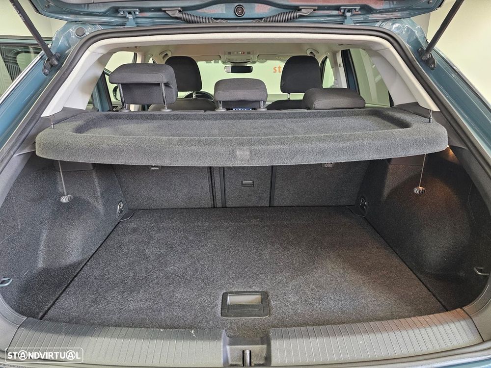 VW T-Roc 1.0 TSI Life - 23