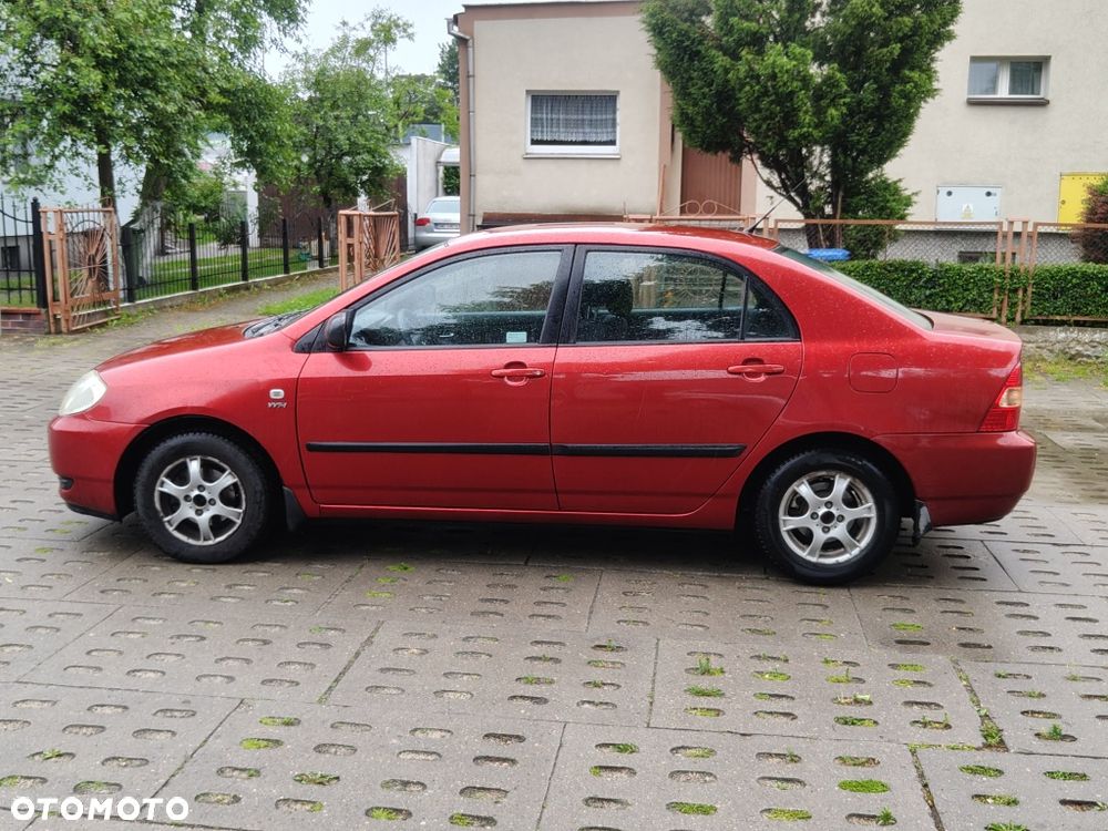 Toyota Corolla - 4