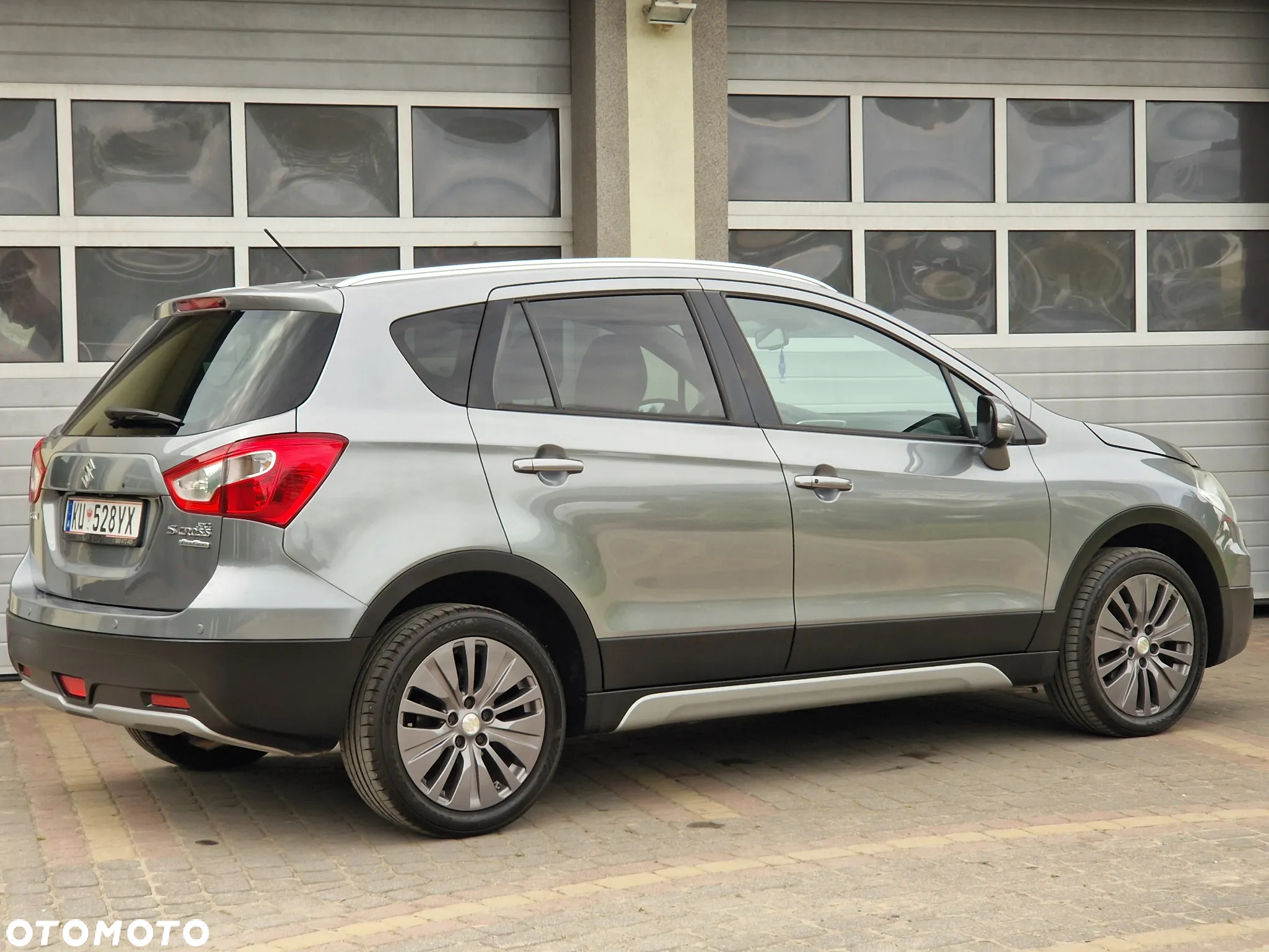 Suzuki SX4 S-Cross 1.6 Premium Plus 4WD - 12