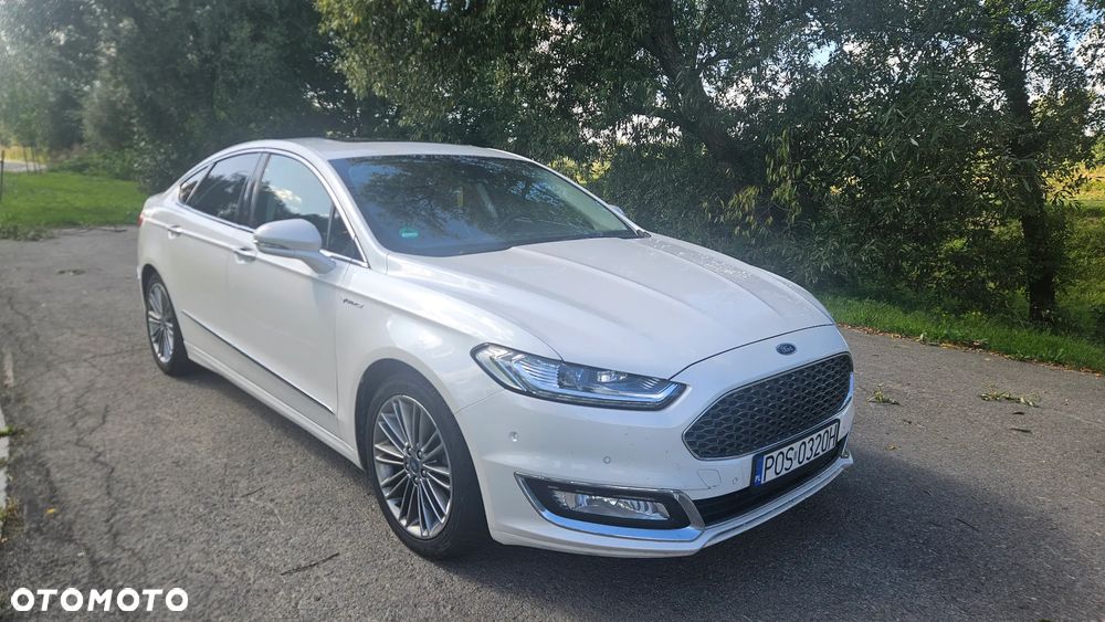 Ford Mondeo 2.0 Hybrid Vignale - 17