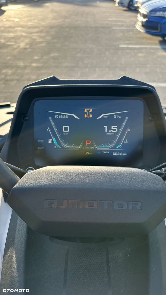 QJMOTOR SFA 1000 - 13