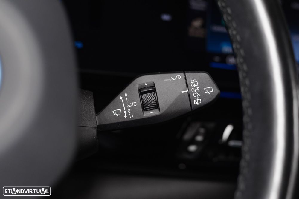 BMW X1 xDrive25e Pack Desportivo M - 10