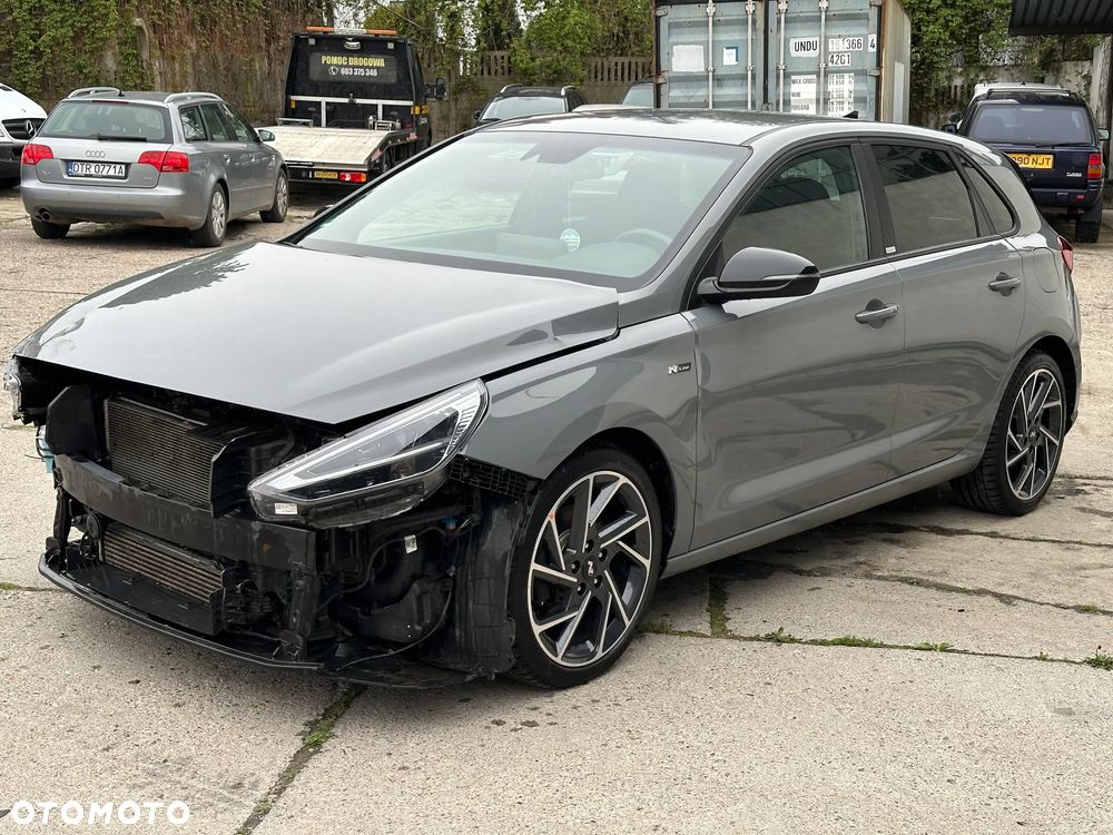 Hyundai i30 1.5 T-GDI 48V-Hybrid DCT N-Line - 18